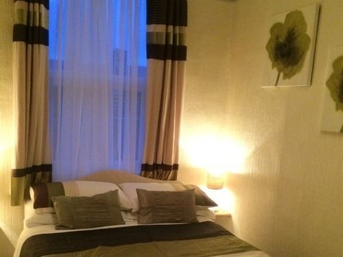 Hotel Admiral Hotel 4*